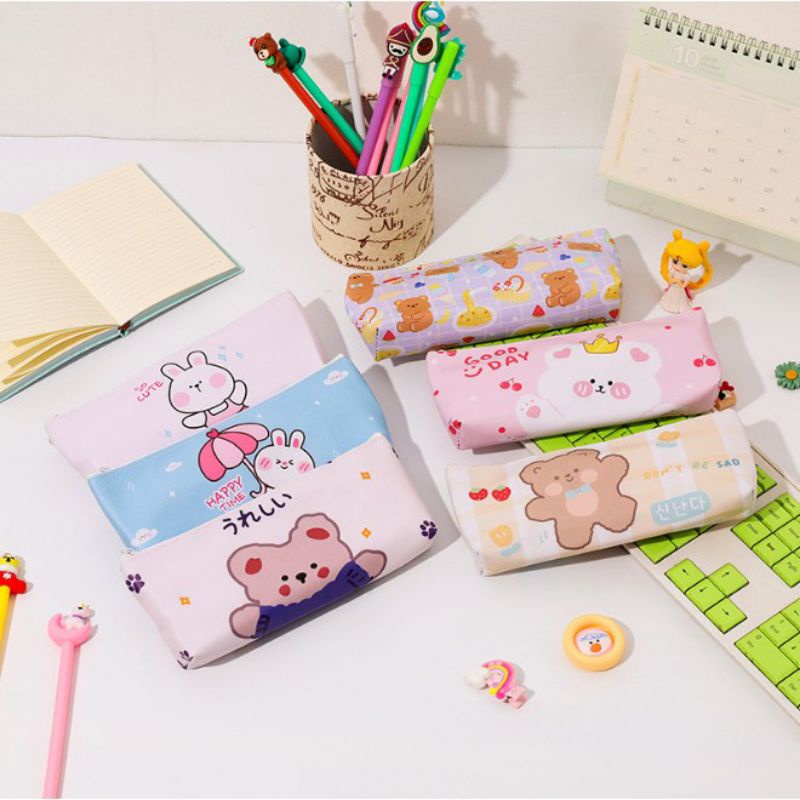 

TEMPAT PENSIL BOBA BEAR KOTAK PENSIL LUCU WARNA PASTEL