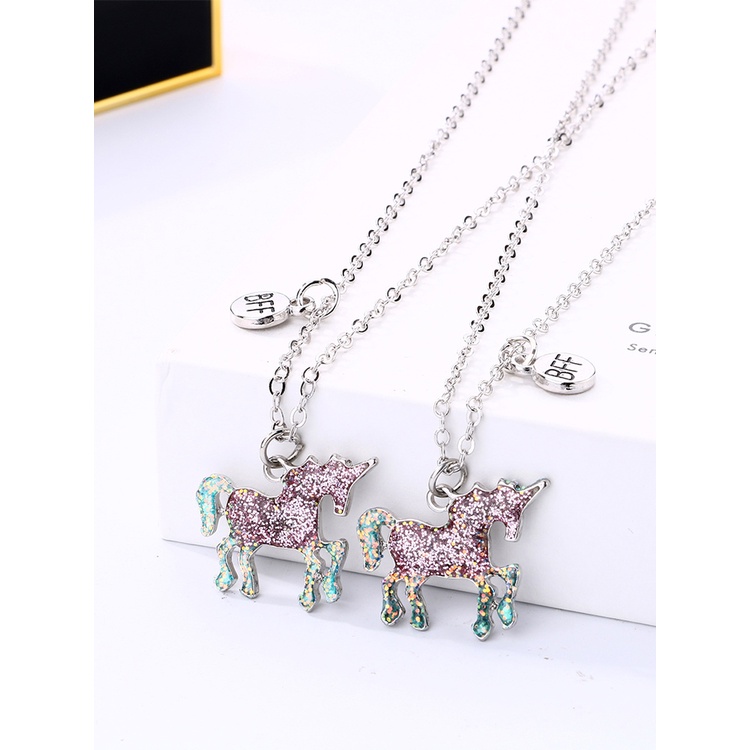 2pcs / Set Kalung Rantai Dengan Liontin Kartun Unicorn Warna Pink Untuk Wanita