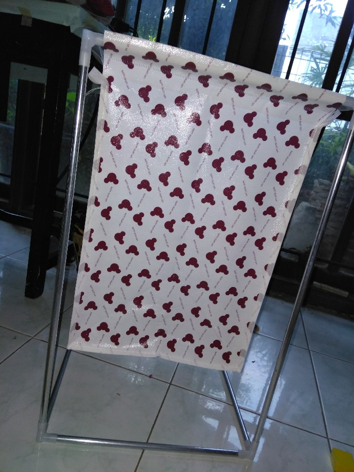 Keranjang Cucian Stand Laudry Bag Berdiri Tempat Cuci Baju Kotor Pakai