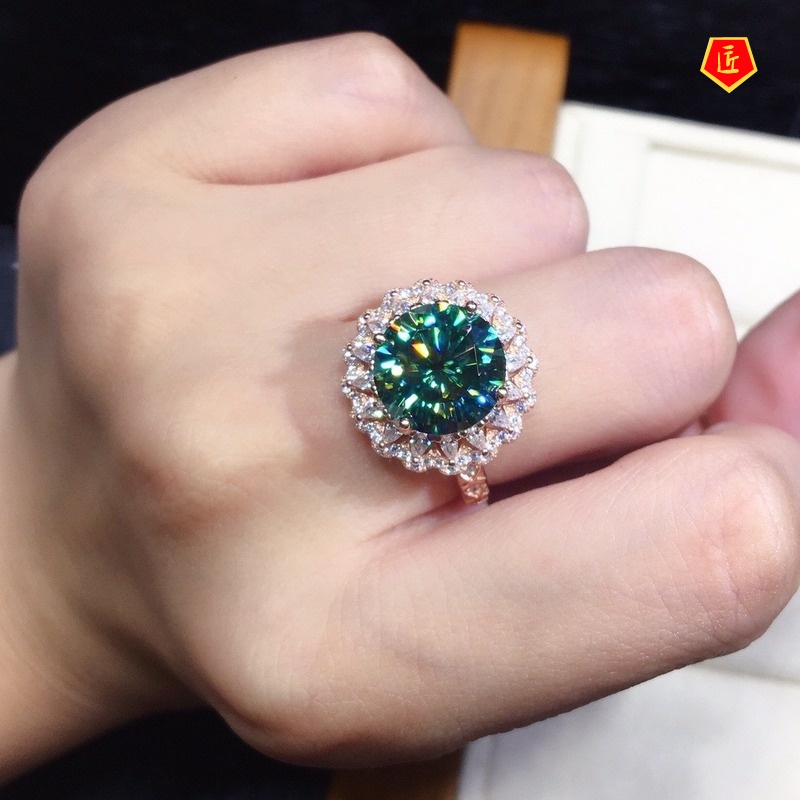 [Ready Stock]Inlaid Green Moissanite Ring Shiny Luxury