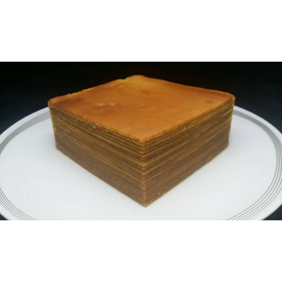 

kue lapis legit spekuk spesial premium ukuran 20 cm x 20 cm x 6 cm