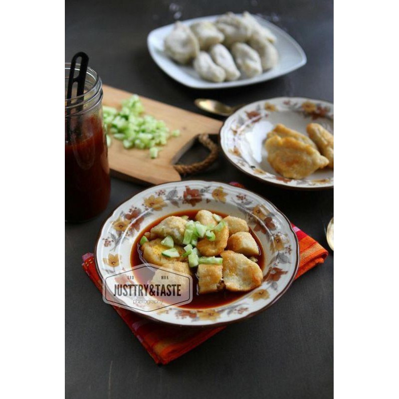 

PEMPEK PALEMBANG KAPAL SELAM BESAR
