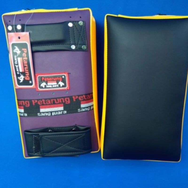 sepasang sang Petarung Pecing tangan latih reaksi/ Hand pecing / hand box pecing mma pecing silat