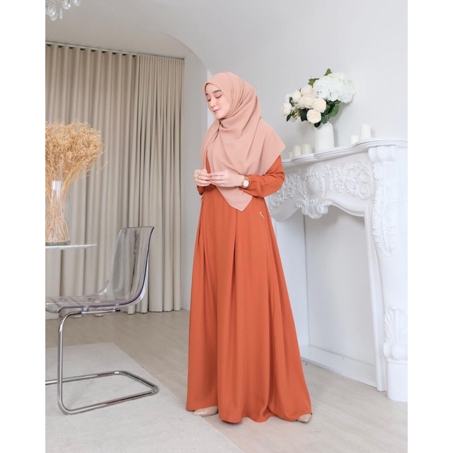 Vienetta Dress by Sabinaselly