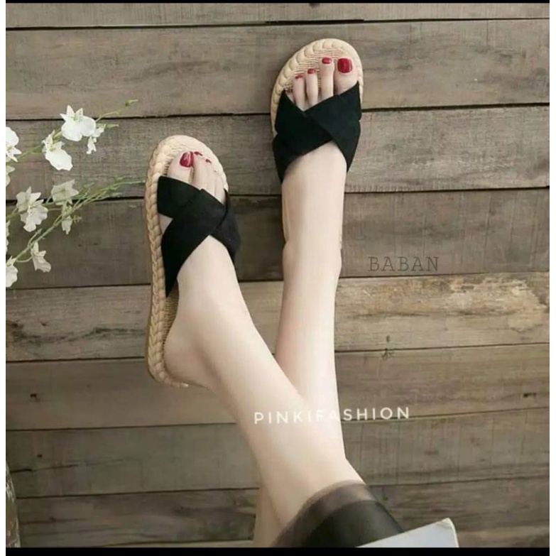 SANDAL SUEDE ETNIK WANITA