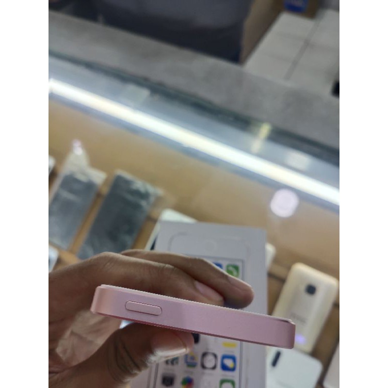 second iPhone SE 16gb ex inter hp charger original mulusss apikk nominus