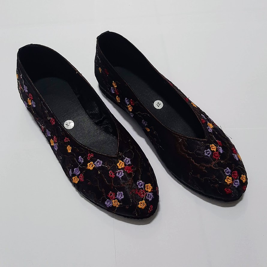 etnik fashion sepatu wanita flat slip on bordir