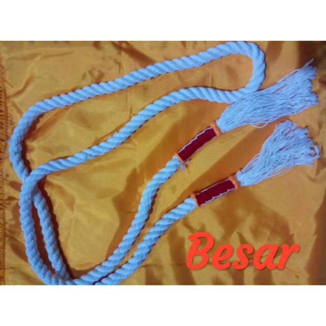 Tali komprang /celana sakral