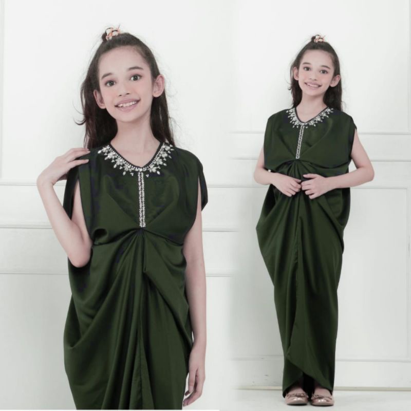 Kaftan Anak  Terbaru Aliyah / Bahan Saten Velvet / Ld 110 Pjg 100 /Allsize / Kaftan Anak Kondangan /