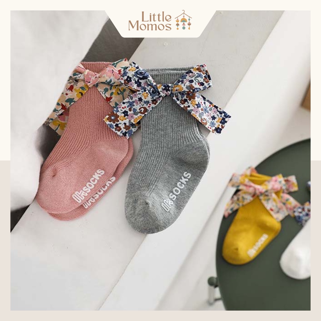 Little Momos Set Kaos Kaki Bandana Premium Korean Style Flower 0-1 Tahun / Bandana Set Premium / Gift Set For Newborn Hampers