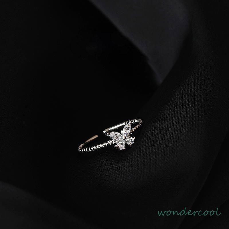 Cincin Model Terbuka Desain Kupu-Kupu Aksen Berlian Untuk Wanita-Won