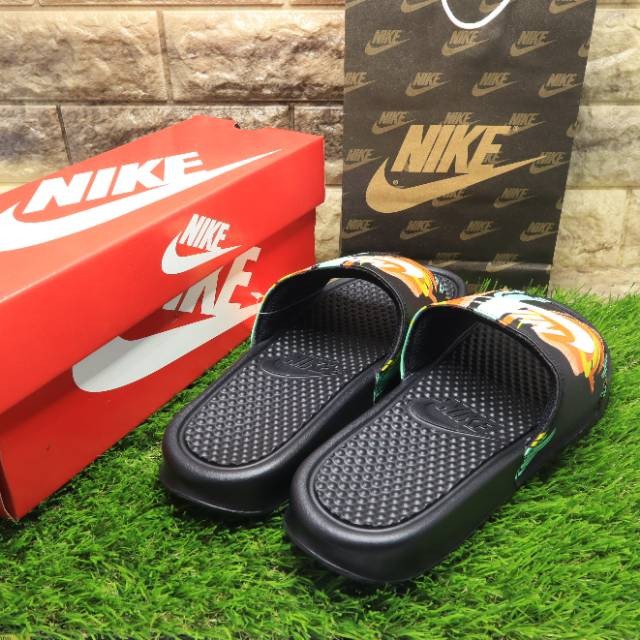 Sandal Sendal Slop Selop Slip On Slide Pria Wanita Cowok Cewek Laki Laki Casual Kekinian Murah NK Black Orange