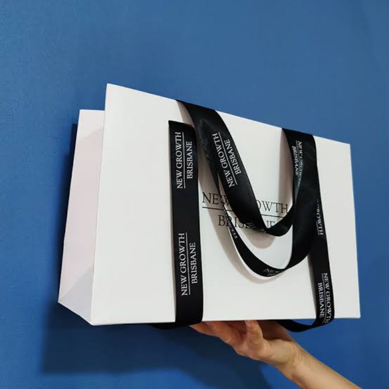 

Paper Bag Kantong Belanja Custom Segala Desain Dan Ukuran