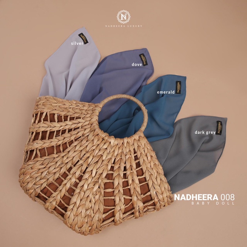 PASMINA NADHEERA N008