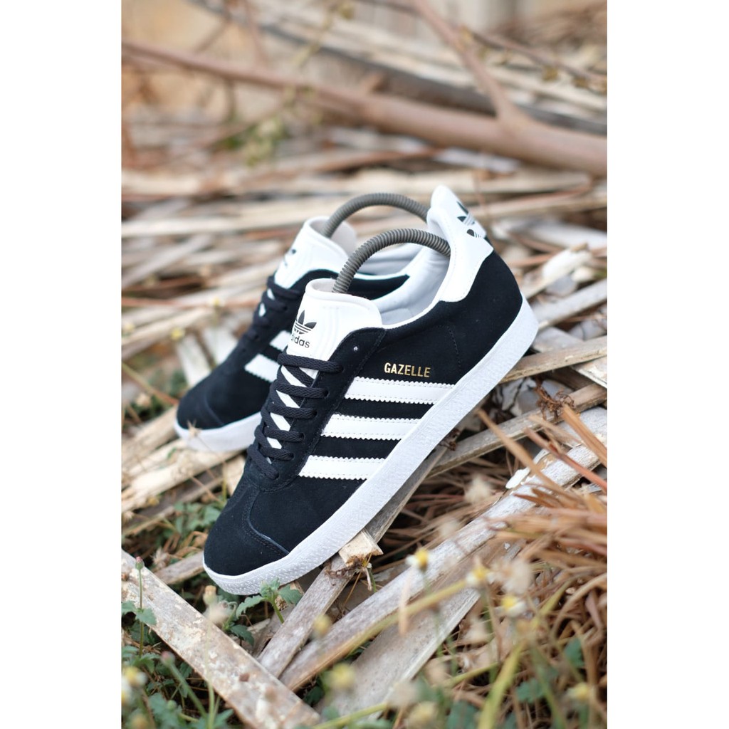 Sepatu Original Adidas Gazelle Black White