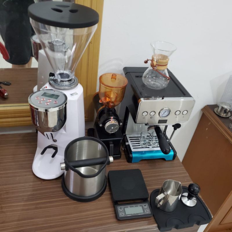 set perlengkapan alat kopi mesin grinder mesin espresso untuk buka kedai mantap
