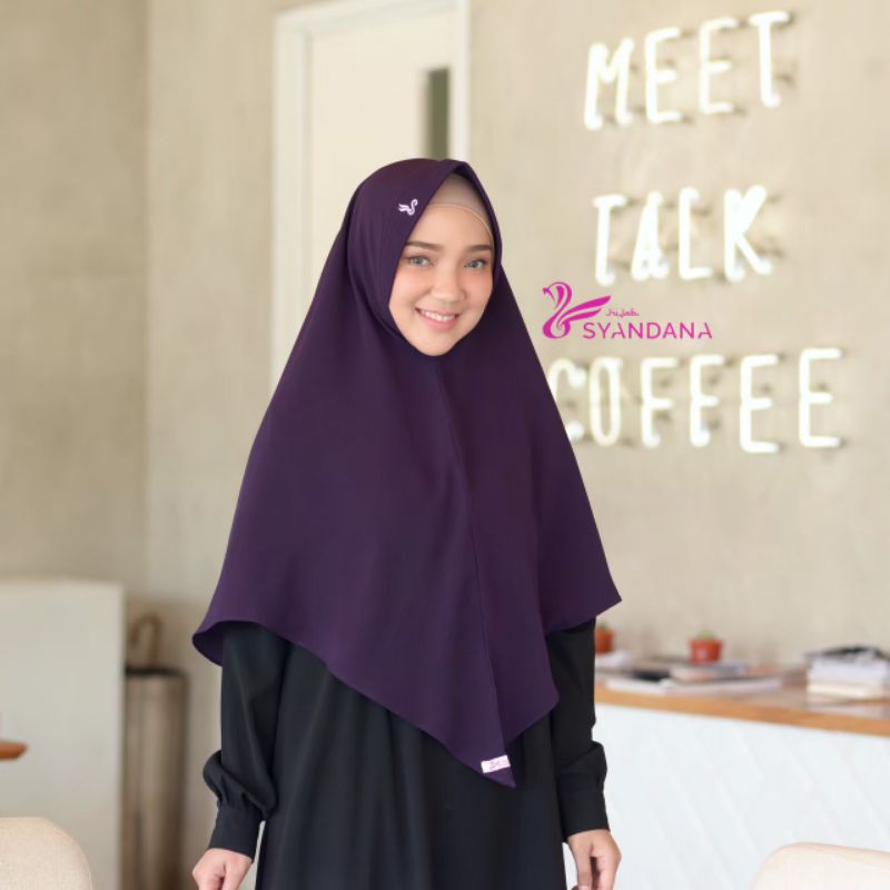 Hijab Kerudung Khimar Jilbab Lisya Ungu Tua Syandana (Size M)