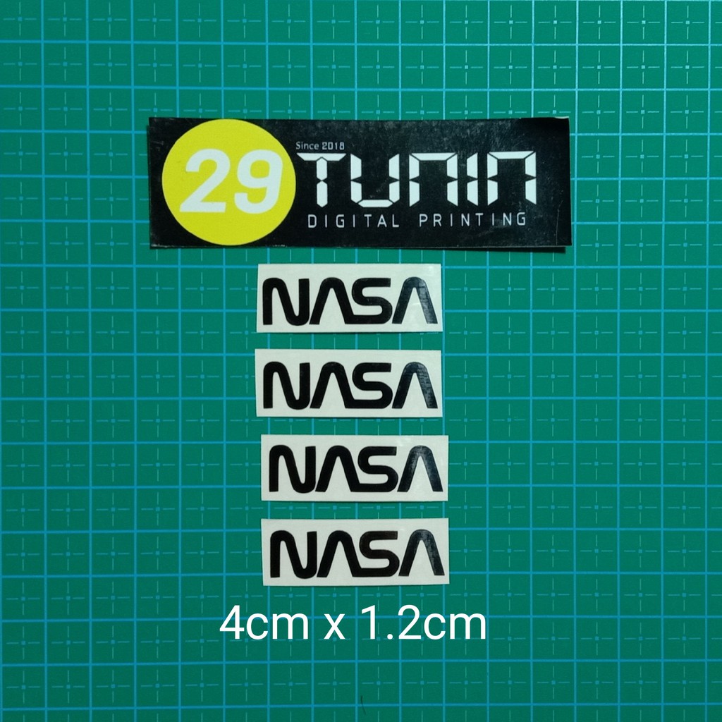 

Cutting Sticker Stiker NASA 4pcs ukuran 4cm x 1.2cm