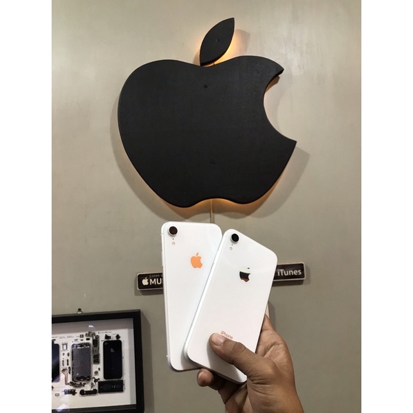 iphone xr 64gb white