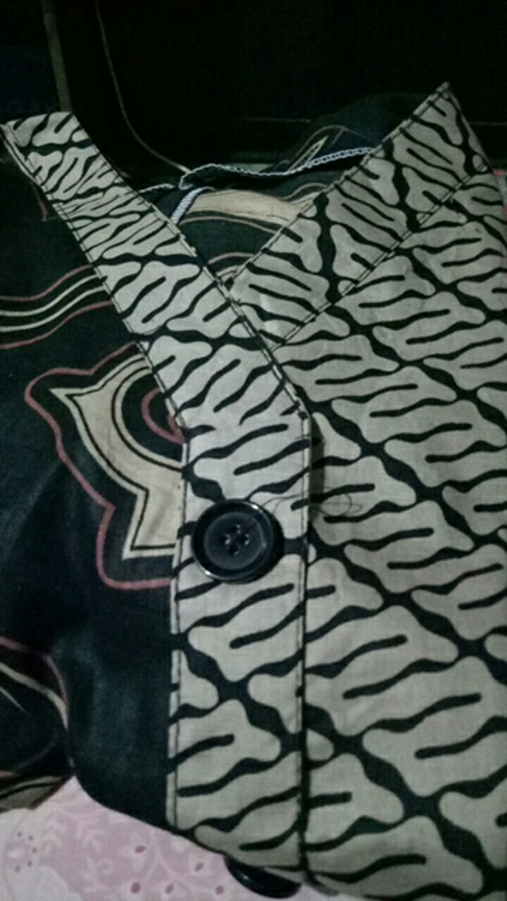 Crop Top Etnik Atasan Batik Wanita Modern