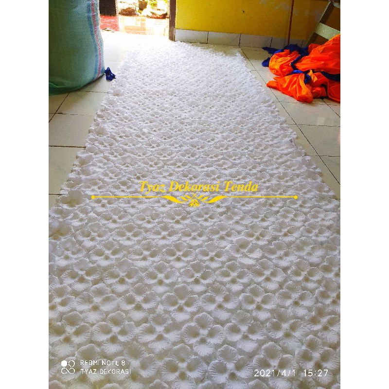Karpet Bunga // Karpet Wedding // Karpet Rose Petal
