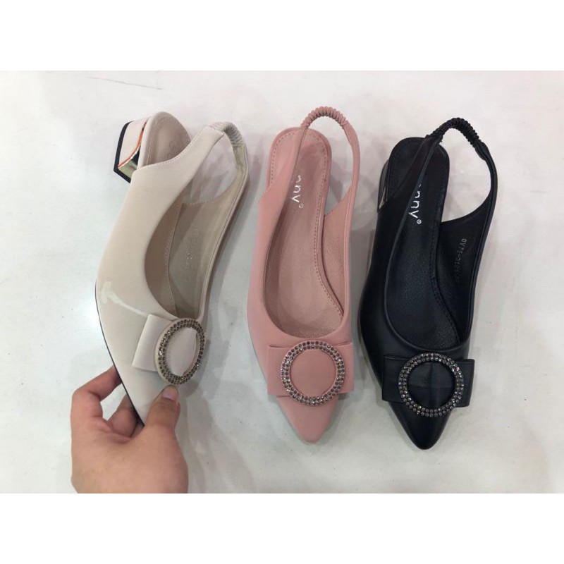 Sepatu sendal/selop tali belakang Genny original