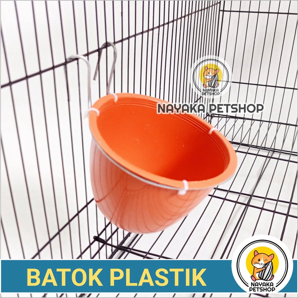 Batok Plastik Kawat Gantung Cepuk Mangkok Wadah Makan Air Tempat Pakan Minum Ayam Bebek Unggas Burung Hewan