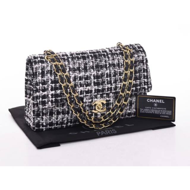 Chanel Tweed Classic Flap Bag 5032