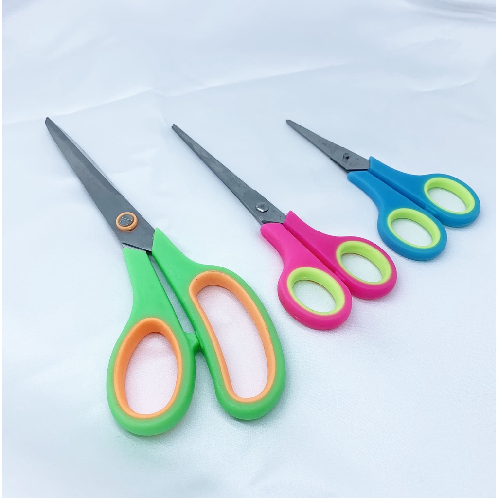 

Gunting Kertas M2000 Panjang Pendek