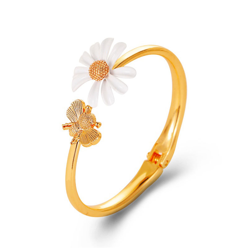 Ins Style Bee Small Daisy Bracelet Exaggerated Sweet Flower Open Bracelet