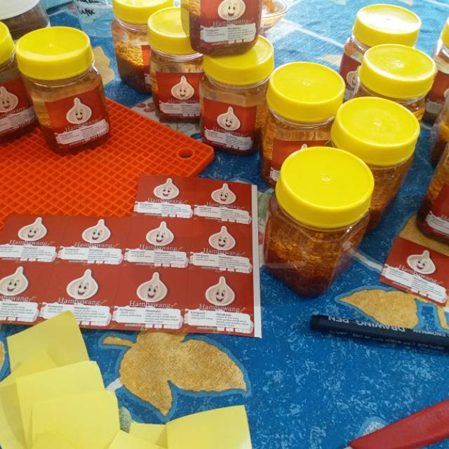 

Garlic oil, minyak bawang putih goreng