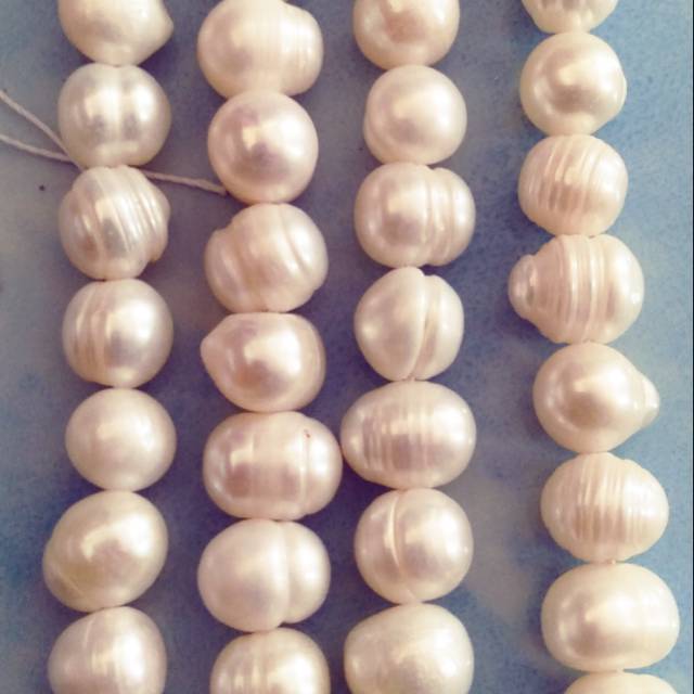Mutiara air tawar bulat 10mm/string