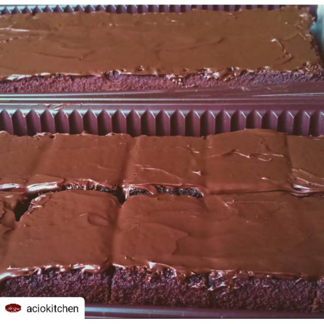 

Brownis / Brownies Coklat ukuran besar