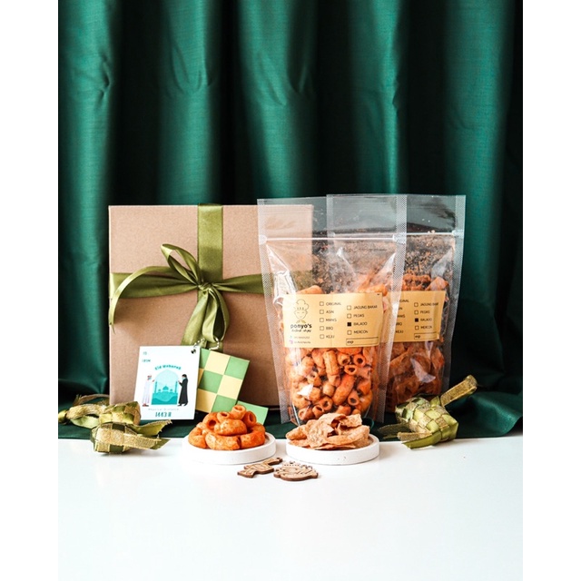 

HAMPERS RAMADHAN LEBARAN with box (isi keripik)