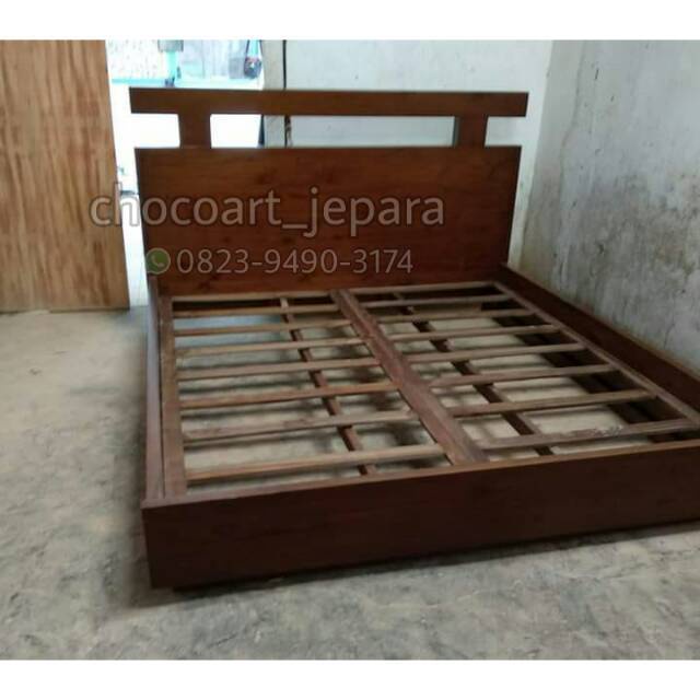 dipan jati / dipan ukir / Dipan minimalis dipan jati Jepara / dipan jepara / dipan cantik