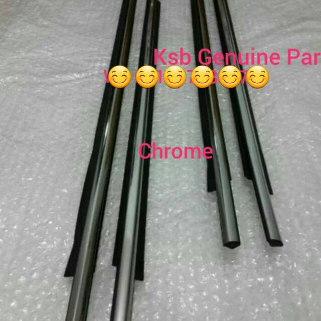 Pelipit Pintu Karet Kaca Luar Innova 4Pcs 1Set Depan Belakang Chrome