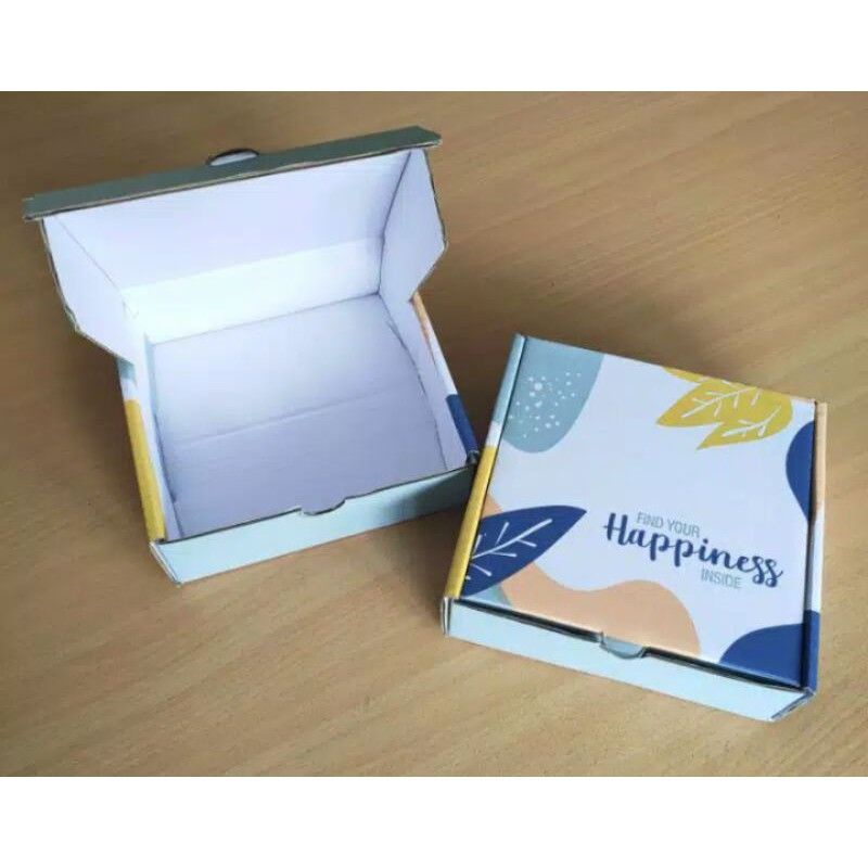 

box pizza 16x16x5LS kardus/box/karton/hampers