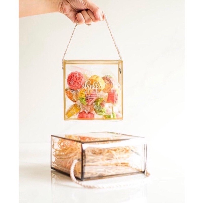 

Transparent Goodie Bag Box Multipurpose - Mika Handle Tali Cake Kue Snacks (14x7x14)