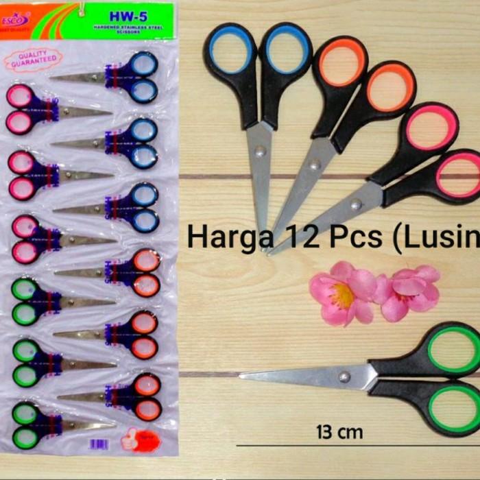 

Cutting Paper Gunting 5 Lusinan Esco Warna Berkualitas Ukuran 5" Inch Hw-5