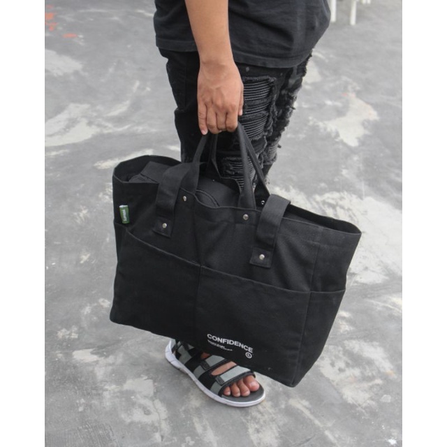 Kawane Studio - Totebag Canvas Premium White &amp; Black - Confidence