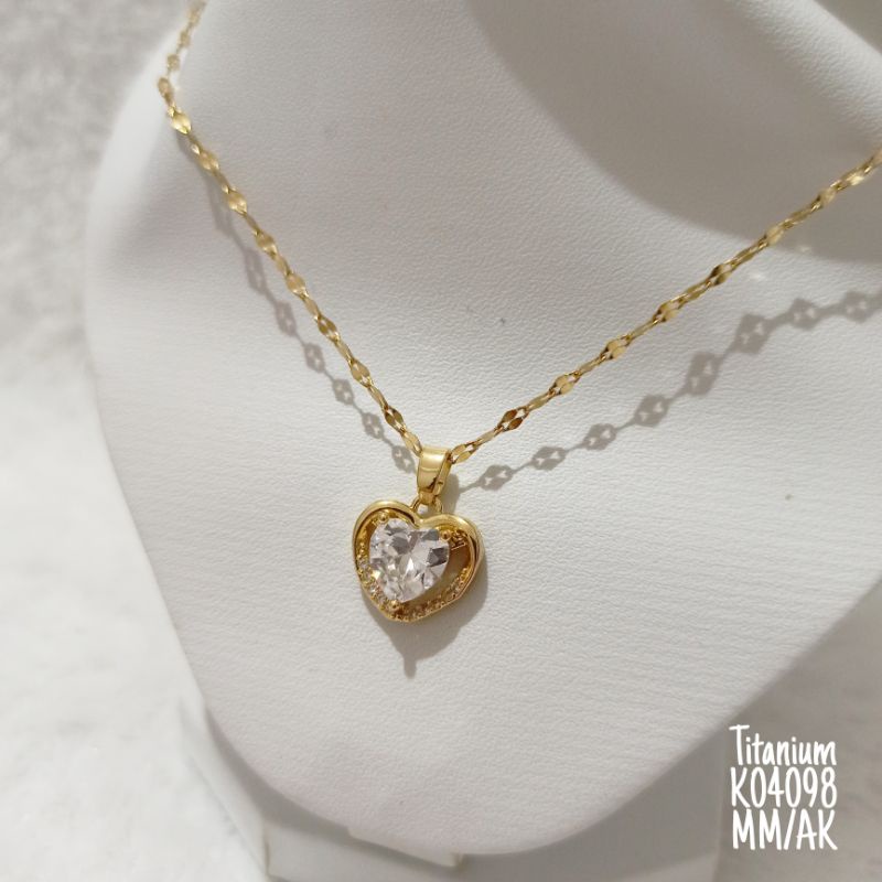 Kalung Titanium Love Zircon Gold K04098