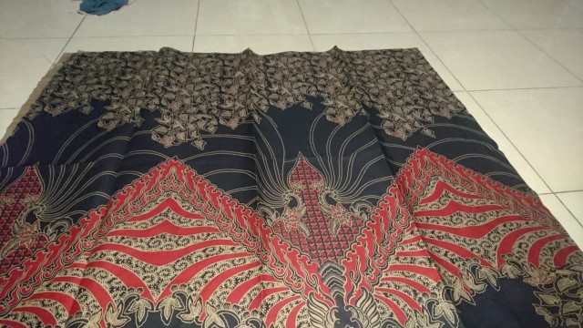 Kain Batik Solo Eksklusif Terbaru