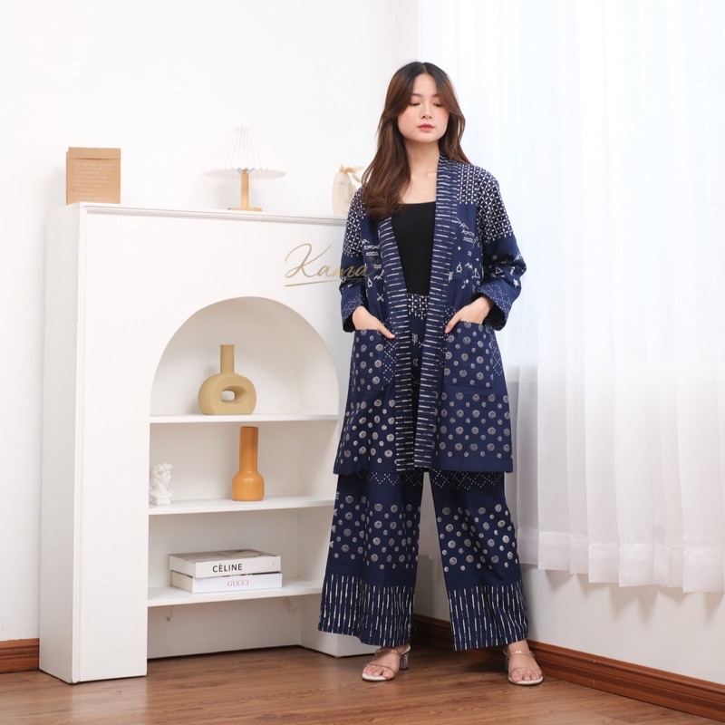 Maheswari set- outer & celana batik