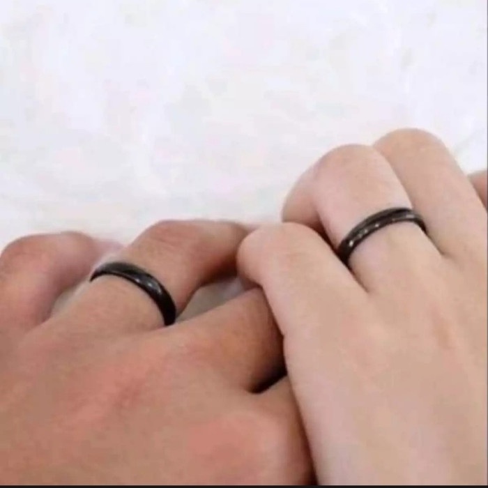pria-cincin- cincin titanium polos sedang warna hitam termurah - 16, hitam -cincin-pria.