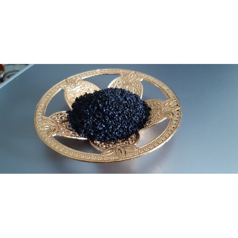 

biji selasi basil seeds