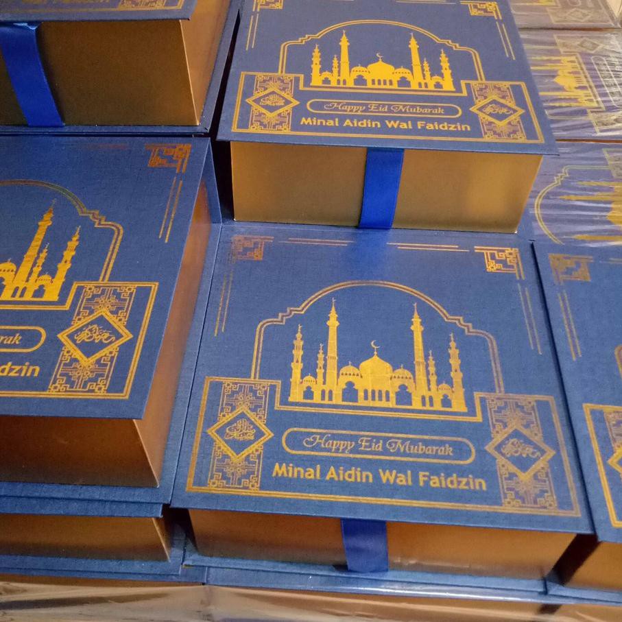 ☁ Box hampers/hard box lapis legit/hampers lapis surabaya/gift box ♚