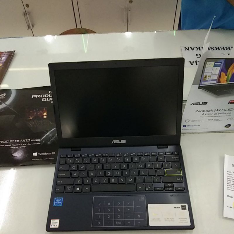 NETBOOK ASUS E210MA Dual Core N4020