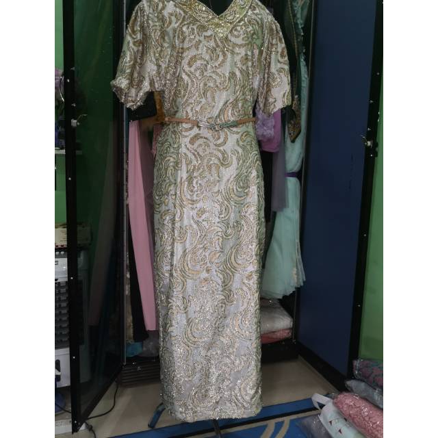 Preloved gaun mewah