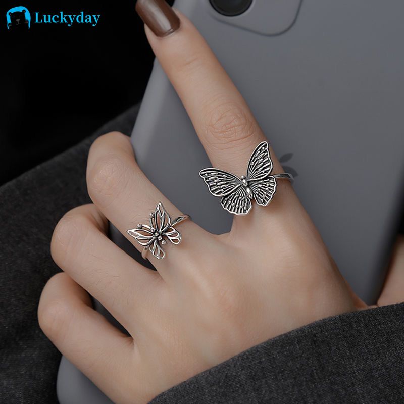 YEEZII 2pcs / Set Cincin Model Kupu-Kupu Cutout Warna Silver Gaya Retro Untuk Wanita