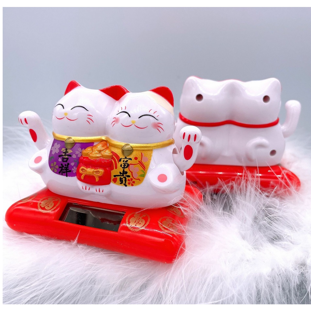 Pajangan Solar Power Triple Kucing Rezeki Jepang Maneki Neko Kucing Pengundang Rezeki